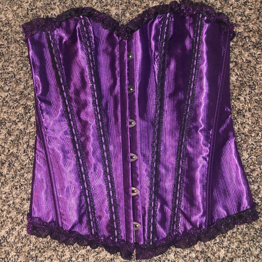 Corset